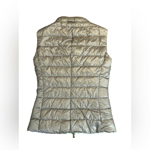 Herno Slim Fit Water Repellent  Vest - Picture 2 of 6